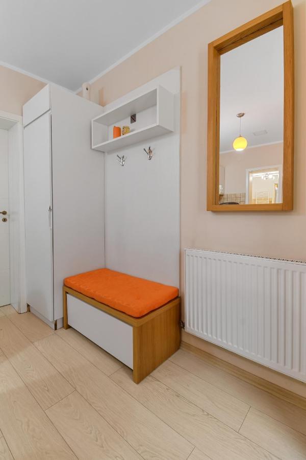 Bella Studio Brasov Luaran gambar