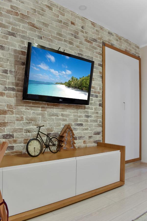 Bella Studio Brasov Luaran gambar